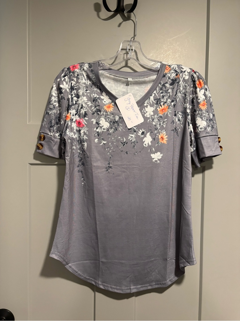Women's Gray Floral V-Neck Top with Buttoned Short Sleeves